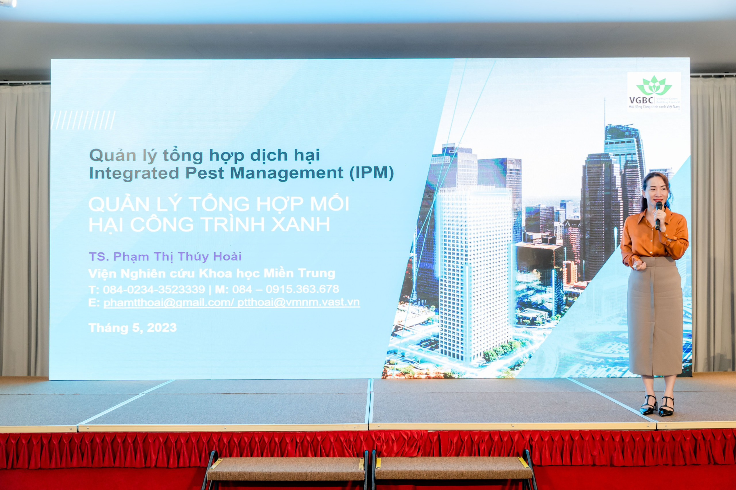 Khóa đào tạo "Giải pháp xanh trong kiểm soát côn trùng đô thị"